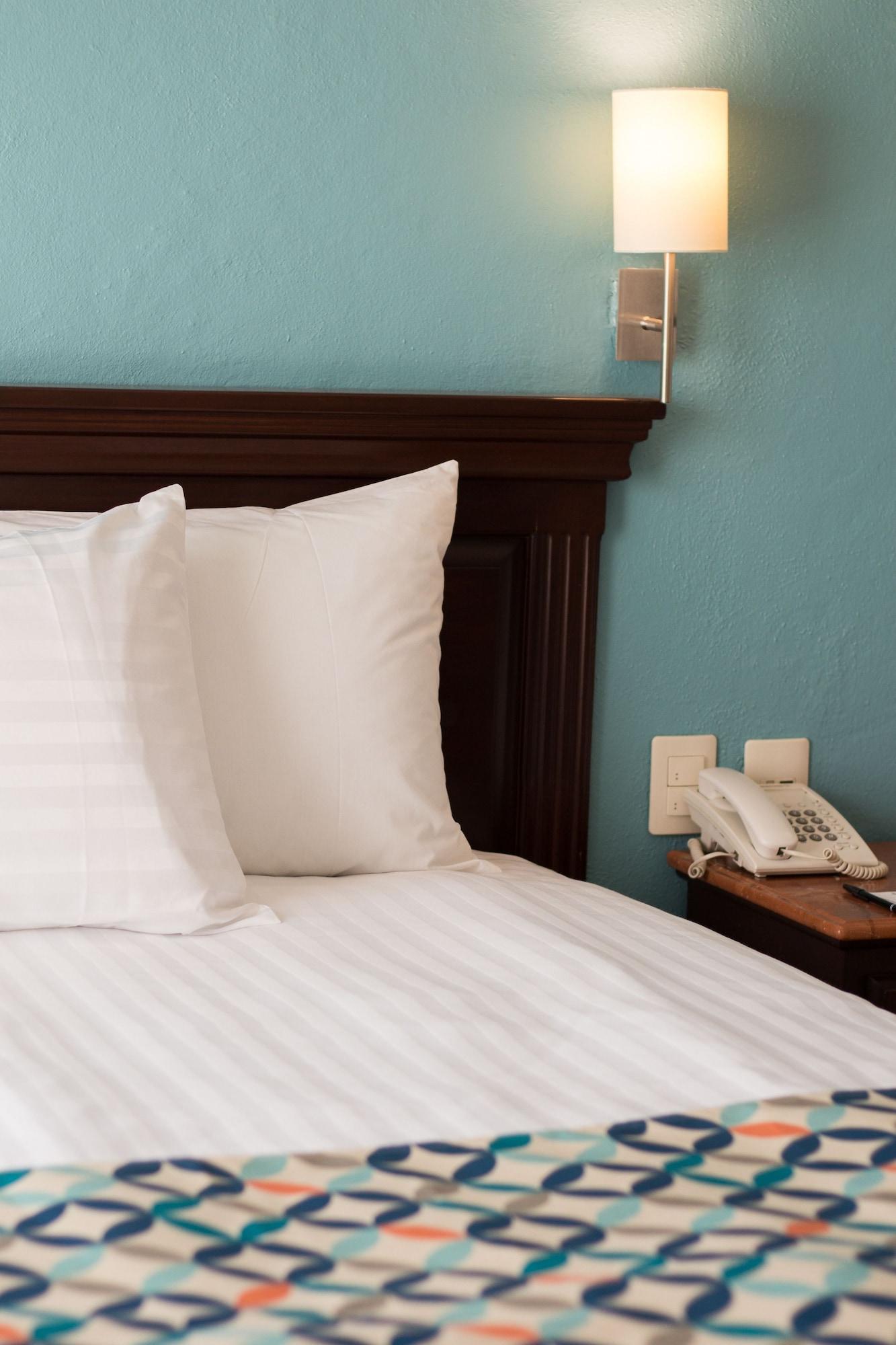 Hg Hotel Сапопан Экстерьер фото