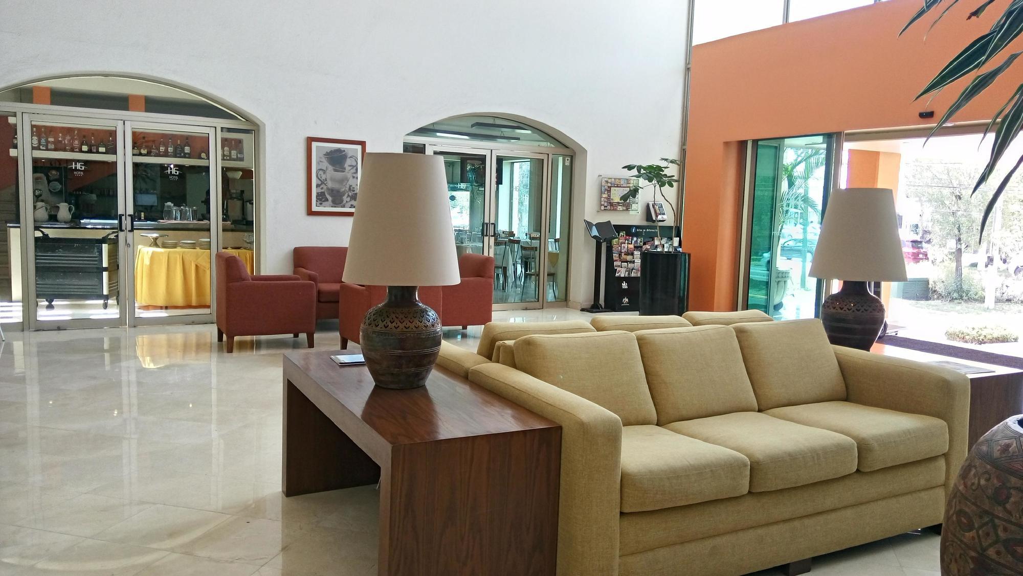 Hg Hotel Сапопан Экстерьер фото